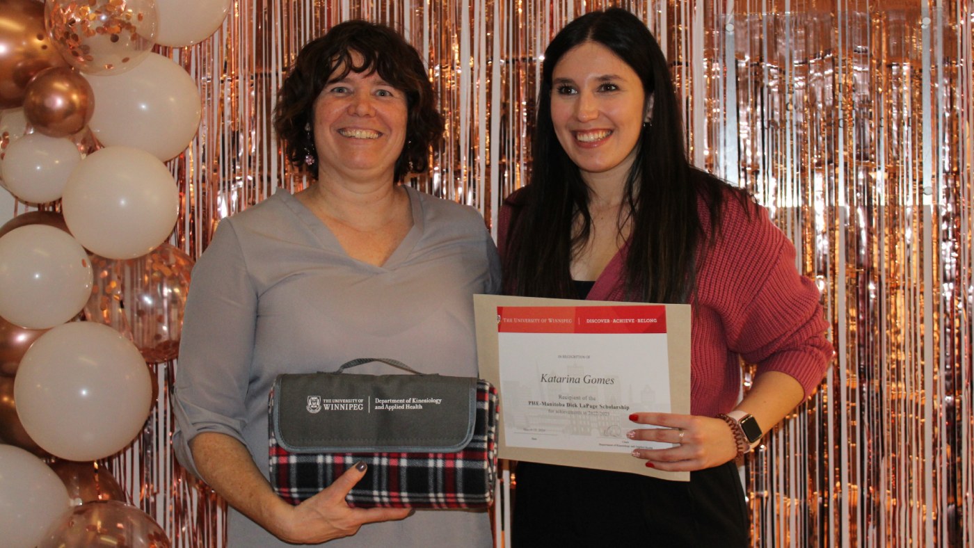 Student Katarina Gomes stands with PHE Canada Student Award